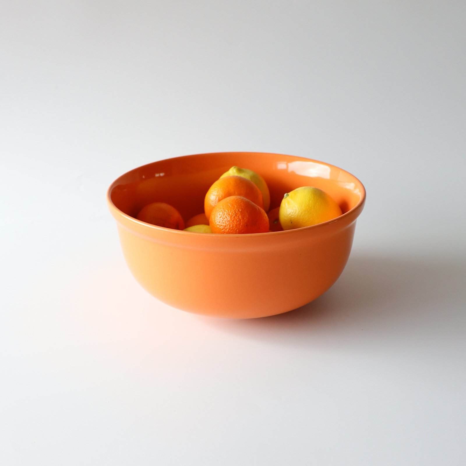 Vintage oranje aardewerk schaal