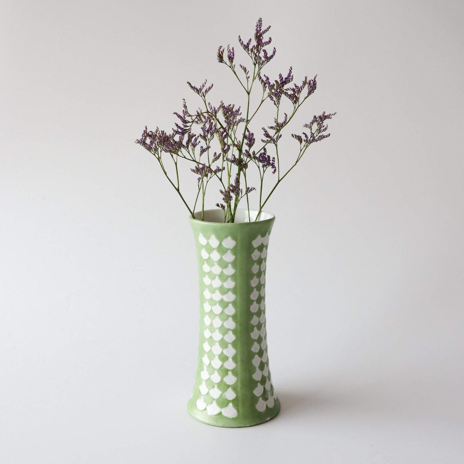 Royal Bavaria vaas met reliëf