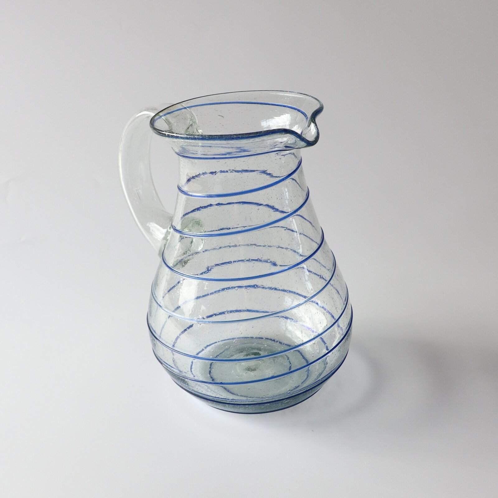 XL glazen waterkan strepen blauw - Afbeelding 2