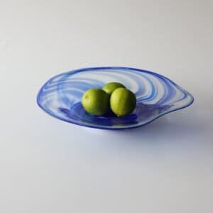 Glazen schaal blauw swirl